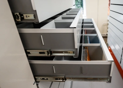 Стеллажи с выдвижными ящиками для хранения СD – дисков